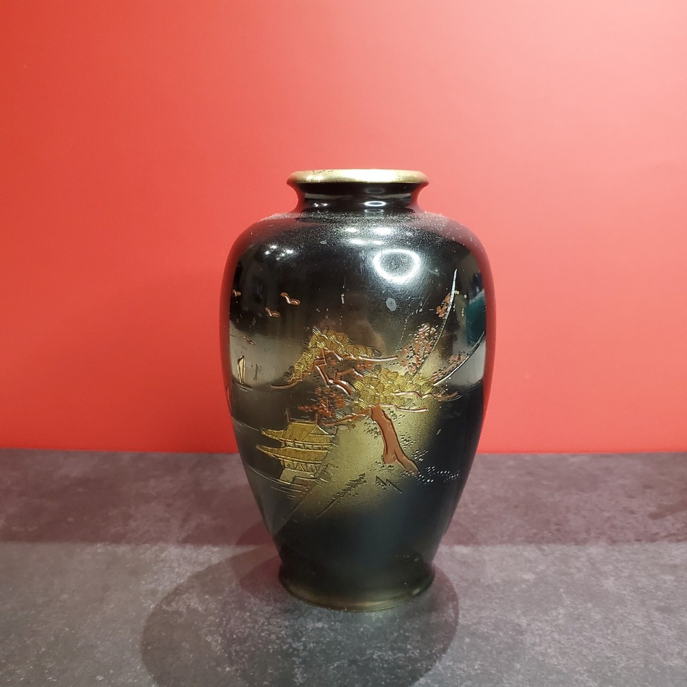 Vintage‎ Japanese Mixed Metal Etched Vase Mt. Fuji & Pagoda Scene Black & Gold
